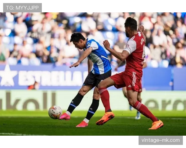 阿拉维斯定位球表现