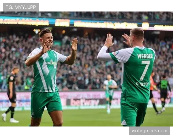 阿贾克斯欧战竞争力是否恢复，近期表现能否支撑重返顶级赛事