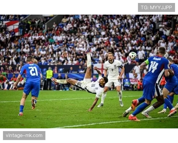 贝林厄姆与齐达内风格对比：中场统治力差异有多大